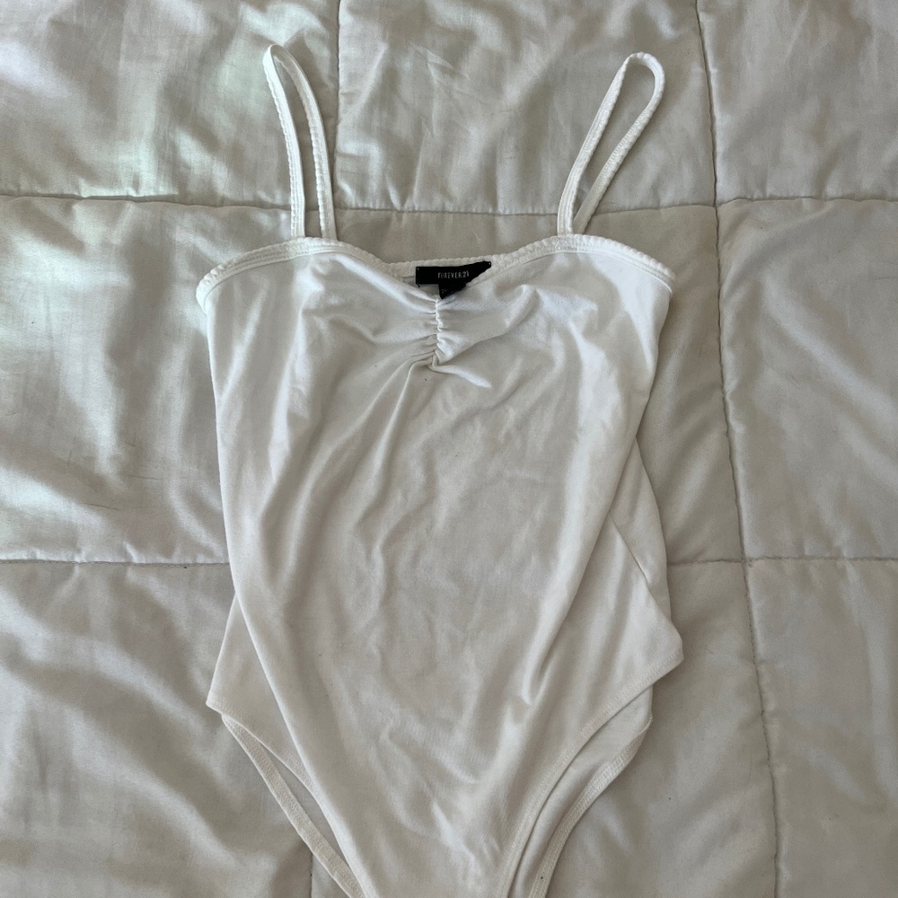 White sweetheart neck bodysuit